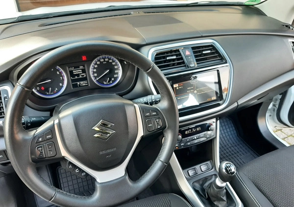 Suzuki SX4 S-Cross cena 66900 przebieg: 71400, rok produkcji 2018 z Tomaszów Mazowiecki małe 562